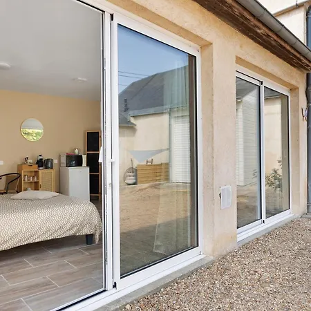 Bed & Breakfast La Parenthese Du Loir 3*